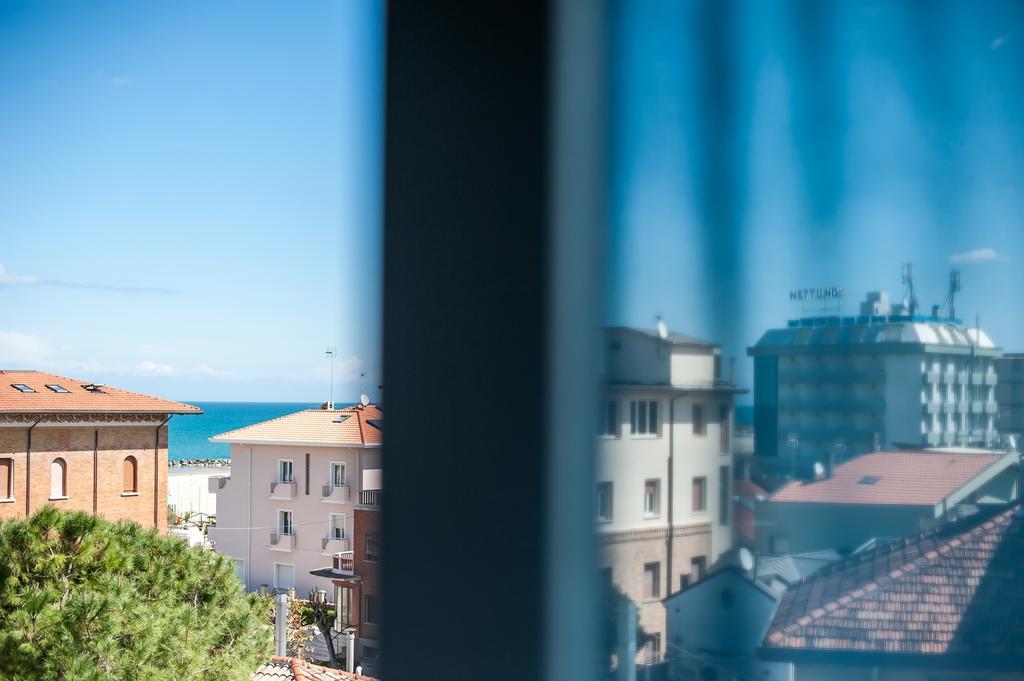 Residence Suisse Cattolica Bagian luar foto