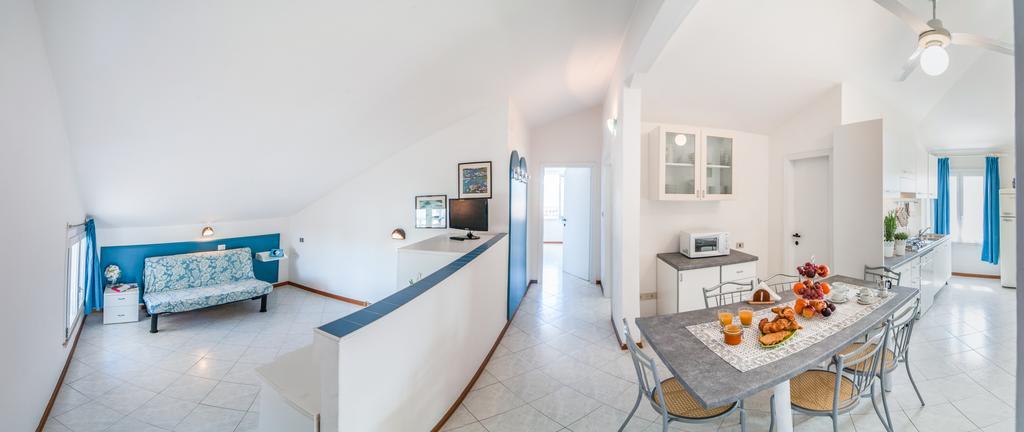Residence Suisse Cattolica Bagian luar foto